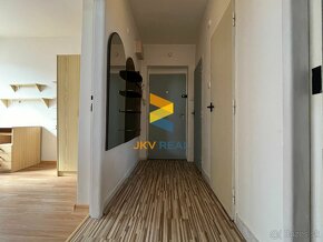JKV REAL ponúka na predaj 3 izbový byt na ulici Š. Králika v - 12