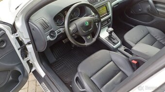 Škoda octavia combi RS.2.0TDI model2012dovoz top stav navi.. - 12