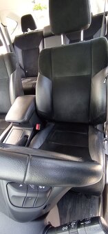 HONDA CRV  4X4 - 12