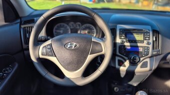 Hyundai i30 cw,  kupované v SR, vyhrievané sedadlá - 12