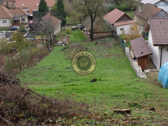 Na predaj stavebný pozemok v obci Kolíňany 1420 m2 - 12