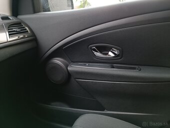 Renault Mégane Grandtour 1.5 dCi Zen - 12