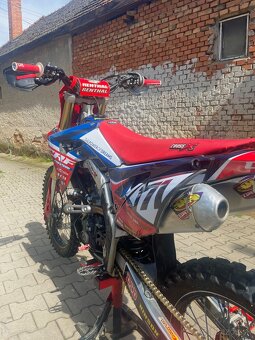 Honda crf250r - 12