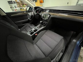 Predám VW Passat Variant B8, 2.0 TDI DSG, plne vybavený a sp - 12