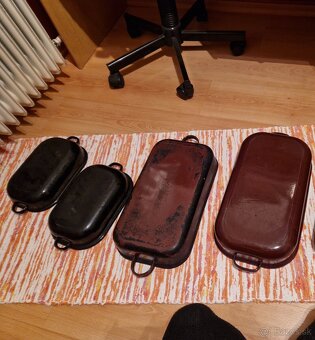 Smaltovane hrnce, pekace, kanvicky - 12