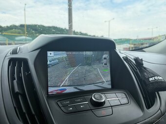 Ford Kuga 2.0 TDCi Vignale A/T AWD -137tis.KM-2017- - 12
