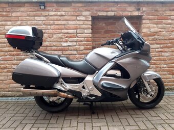 Honda ST 1300 Pan European - 12