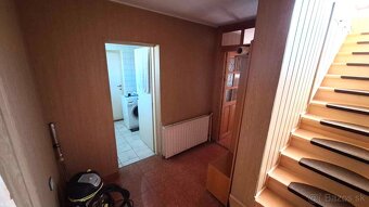 PREDAJ - 4 izbový poschodový rodinný dom na Leteckom poli v - 12