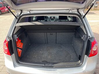 Volkswagen Golf V 1.6 BSE benzín - 12