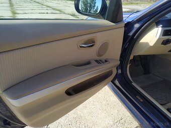 BMW Rad 3 Touring 320D (174 000 km) - 12