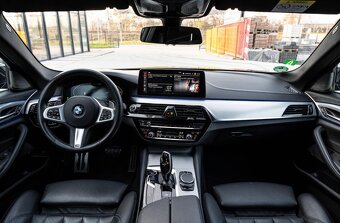 BMW Rad 5 Touring 520i mHEV A/T - 12