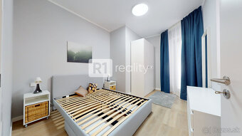 Jedinečný 3 izbový byt 64 m2+ 8 m2 balkóny + parking, Piešťa - 12