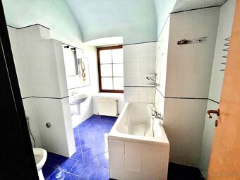 Na prenájom podnikateľský objekt v centre mesta Gelnica - 12