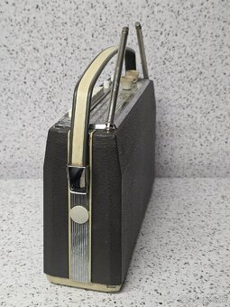 Optalix 》Neywa 》ORION 》COMMANDER 1 》TELEFUNKEN 》Graetz - 12