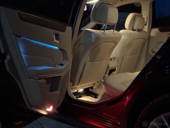 Mercedes-Benz w212 E Trieda 350Cdi 190kw 4 matic SK auto - 12