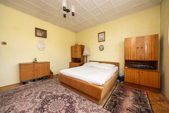 4i dom Michala Havla s garážou, studňou a letnou záhradkou - 12