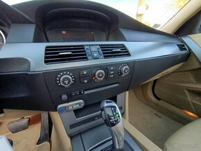 BMW 525D AT6 E61 Kombi XDrive, Koža, Panorama Xenony, Ťažné - 12
