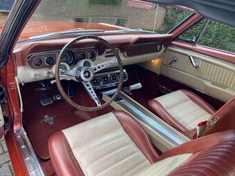 Ford Mustang Fastback GT 289 (1966) - 12