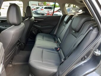 Subaru Outback 2.5i ES Premium AWD Lineartronic - 12