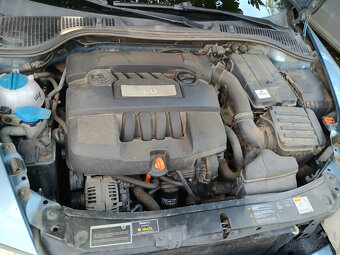 Škoda Octavia II 1.6 MPI 75kw benzín - 12