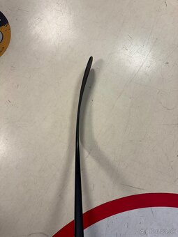UPLNE NOVA PROFI HOKEJKA CCM RIBCOR TRIGGER 7 PRO + CUSTOM - 12