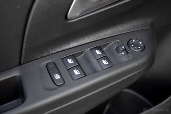 Opel Corsa 1.2 74kW 8AT - 12