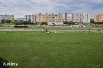 Dvojgarsónka po kompletnej rekonštrukcii na predaj - 12