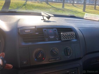 Škoda Roomster 1,2 TSI 63kW 2012 - 12