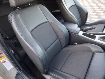 BMW 325i, E92,2008,185000km - 12