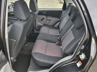 SUZUKI SX4 1,6i 4x4 - 12
