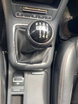 Volkswagen Tiguan 2.0 TDI 4x4 Manual - 12