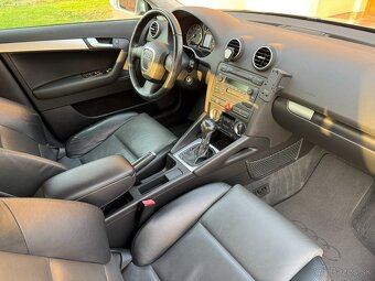 Audi A3 Sportback 3.2 V6, quattro DSG - 12