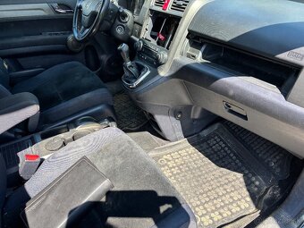 Honda CR-V 2.2 diesel MT/6 - 12