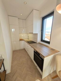 2 izb. luxusný byt na prenájom, Žižková, KE - 12