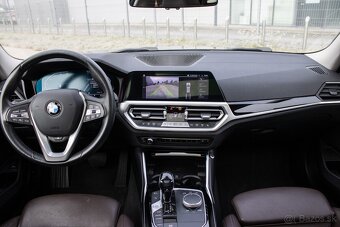 BMW Rad 3 Touring 320d mHEV xDrive, 140kW 7/2021 - 12