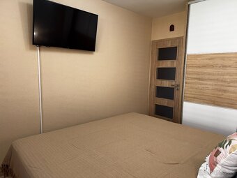 NA PREDAJ zrekonštruovaný 3-izbový byt, Kanianka, okr. PD - 12