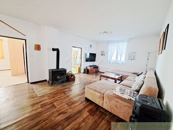 NOVÁ CENA - Rodinný domček v podhorskej obci Súlovce s veľ - 12