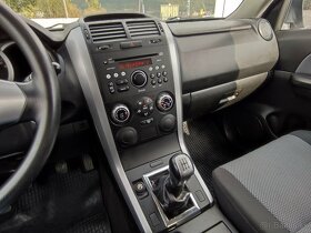 Suzuki Grand Vitara 1.6 VX benzín 111 000km - 12