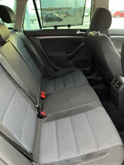 Predám VW Golf 6 tdi 1.6 77kw CR r. 12/2011 - 12