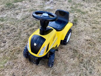 Elektrický traktor s diaľkovým plus traktor na pedále - 12