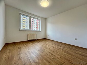 Komplet zrekonštruovaný 3 izb byt 80m2 s balkónom Trnava - 12