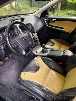 Volvo XC 60 2,4D Drive Kinetic - 12