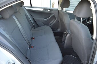 VOLKSWAGEN JETTA 1,6TDI 77kW 83586km SLOVENSKÉ - 12