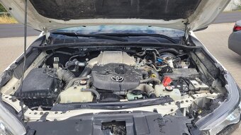 Predam Toyota Hilux 2,4D-4D - 12