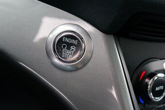 Ford Grand C-Max 2.0 TDCi TITANIUM (7-míst) - 12