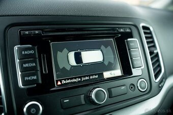 Volkswagen Sharan 2.0 TDI Comfortline 4Motion - 12