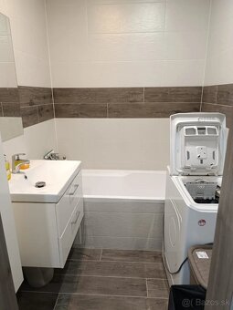 PRENÁJOM – 3iz byt na začiatku Petržalky - 12