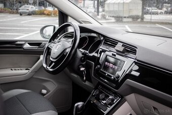 Volkswagen Touran 2.0 TDI - 12