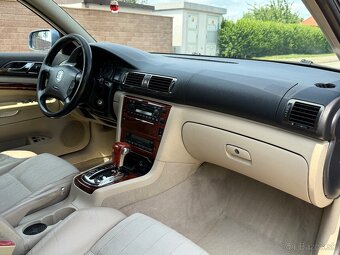 Škoda Superb 2.5 TDI V6 AUTOMAT SLOVENSKÉ AUTO - 12