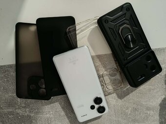 Xiaomi Redmi Note 13 Pro 5g+8/255 - 12
